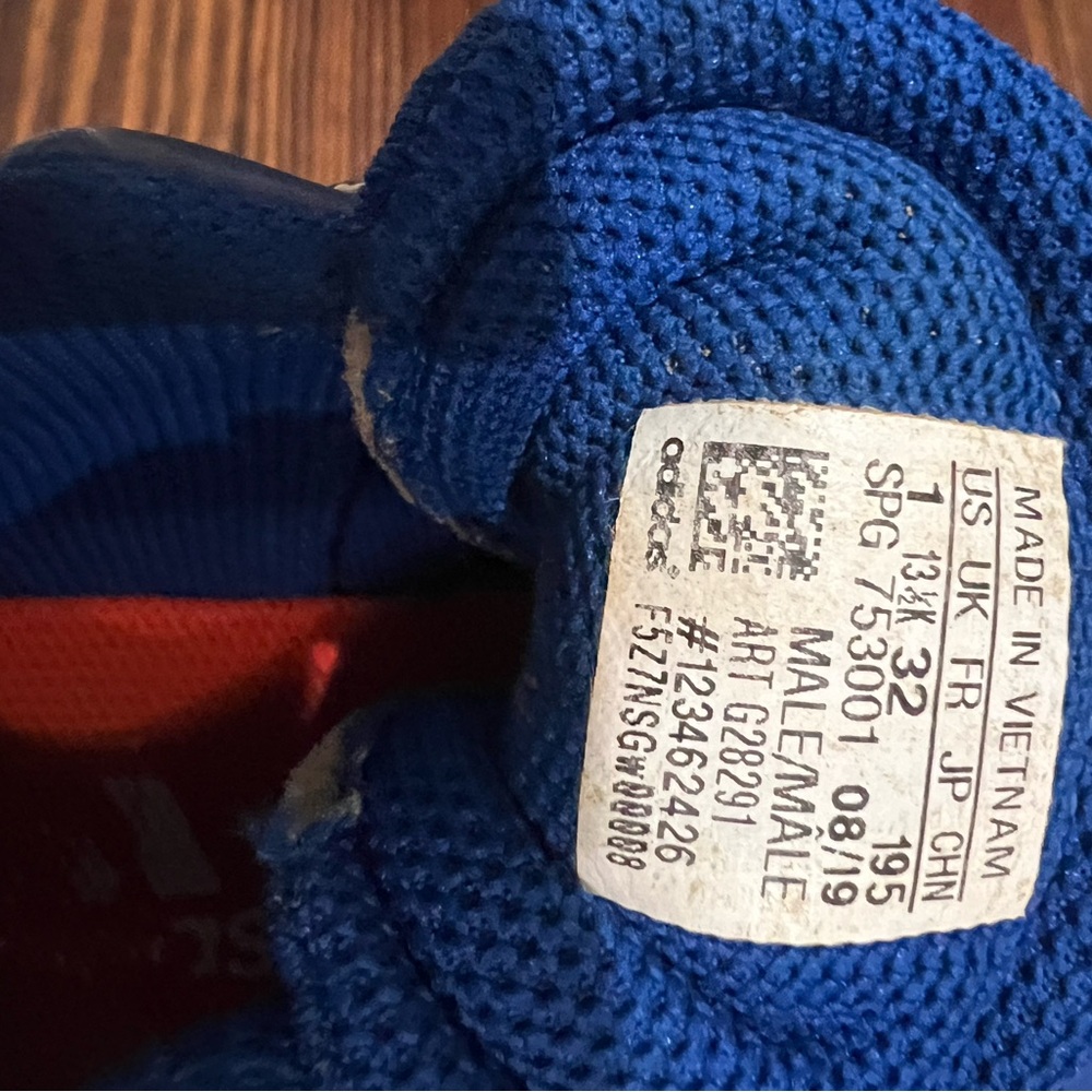 Kids cleats size 1 - Picture 5 of 5